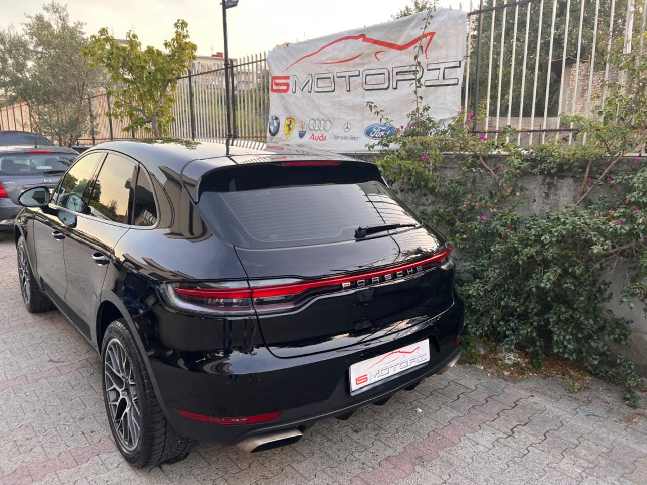 Porsche Macan 2.0 245Cv