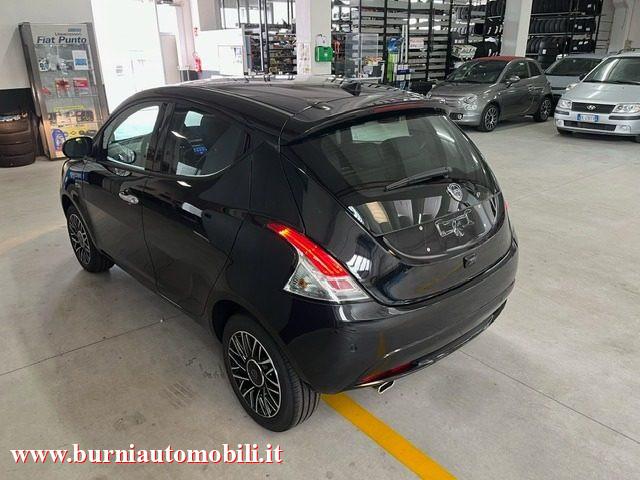 LANCIA Ypsilon 1.0 Hybrid Platino PREZZO VERO