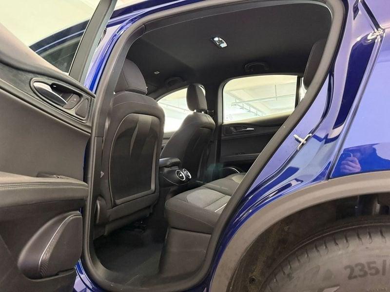 Alfa Romeo Stelvio 2.2 Turbodiesel 160 CV AT8 RWD Super Business