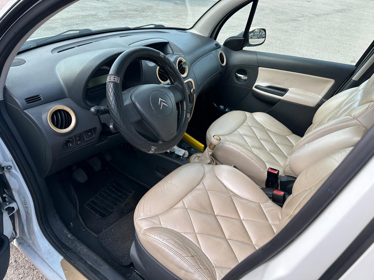 Citroen C3 1.1 Gold by Pinko