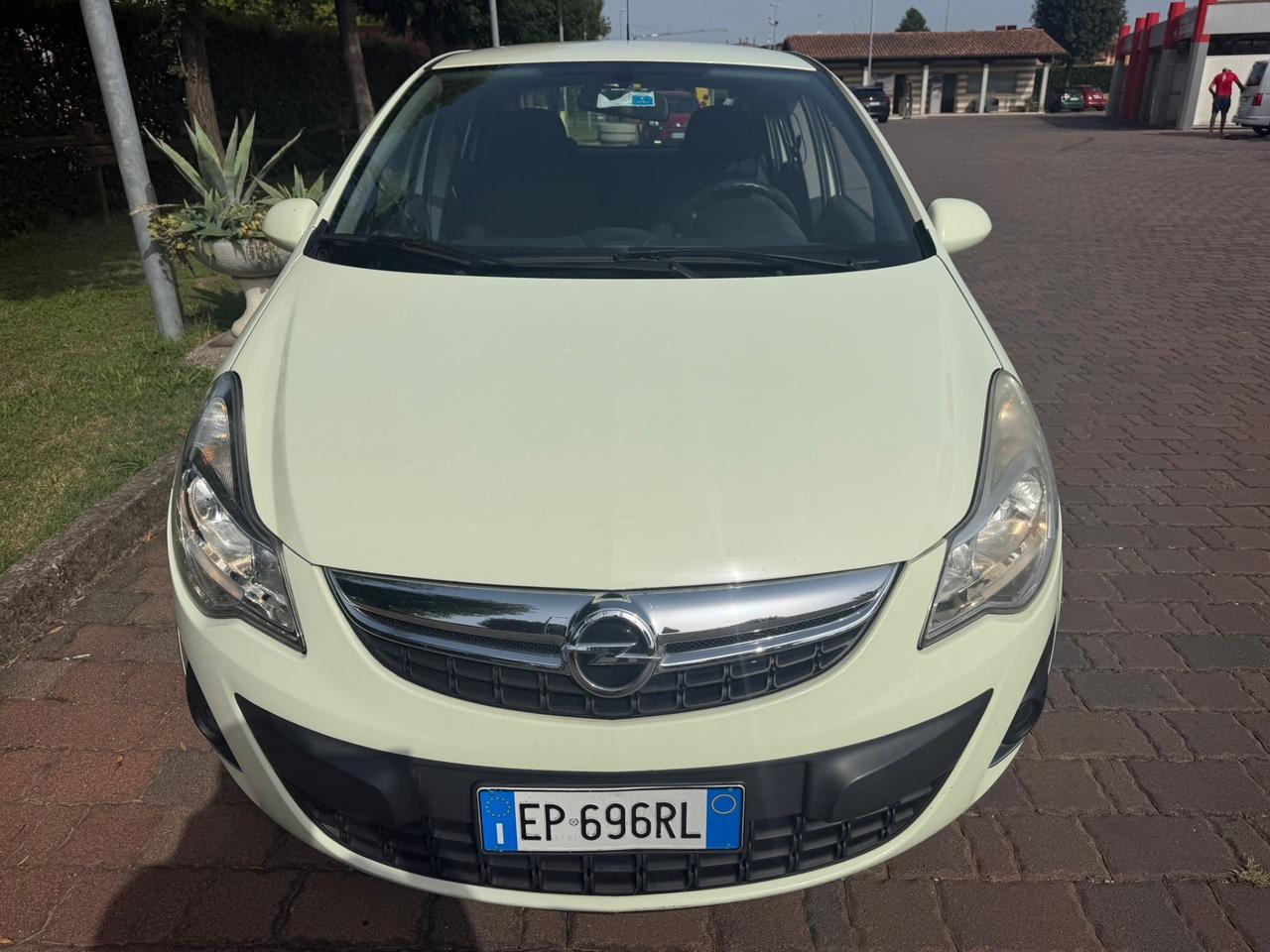 Opel Corsa 1.2 85CV 5 porte GPL-TECH Edition