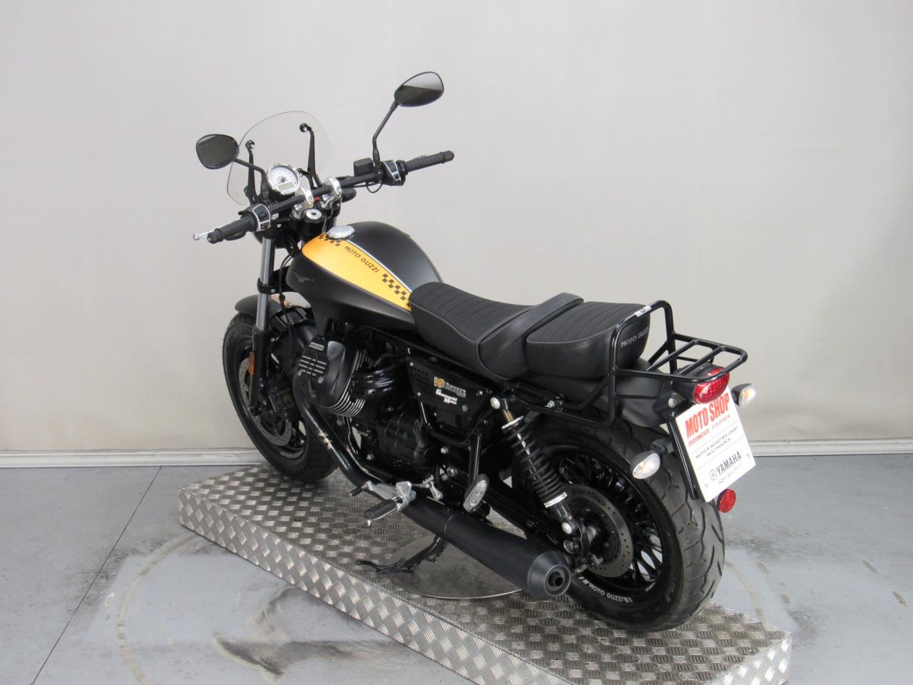 Moto Guzzi V9 ABS BOBBER