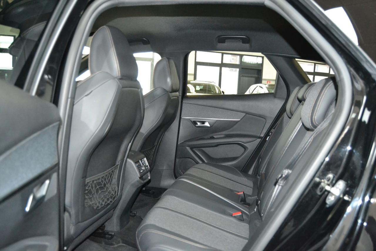 Peugeot 3008 BlueHDi 130CV GT-Line Navi/Pelle/Xenon/UNIPRO