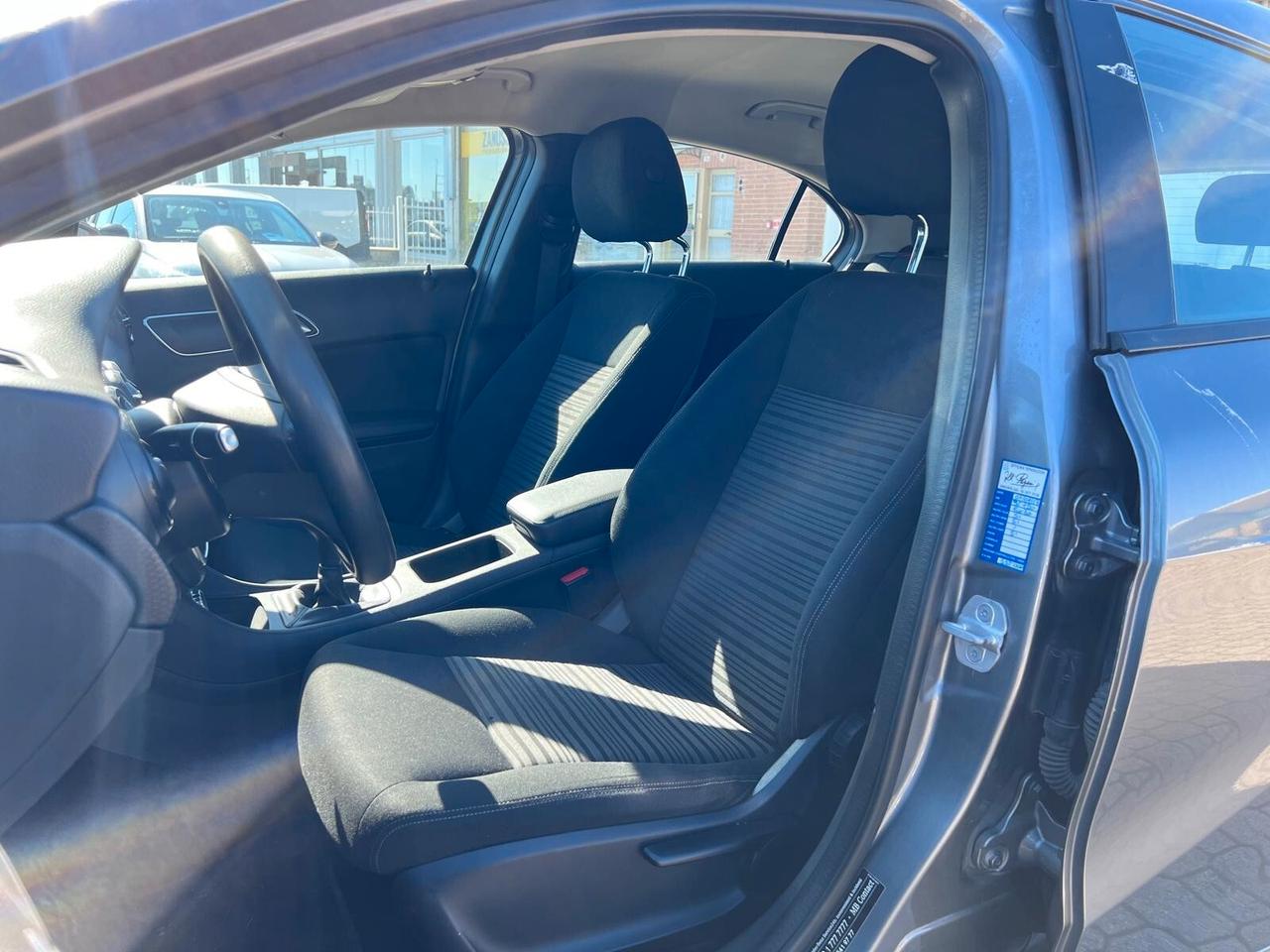 Mercedes-benz A 180 CDI BlueEFFICIENCY Premium