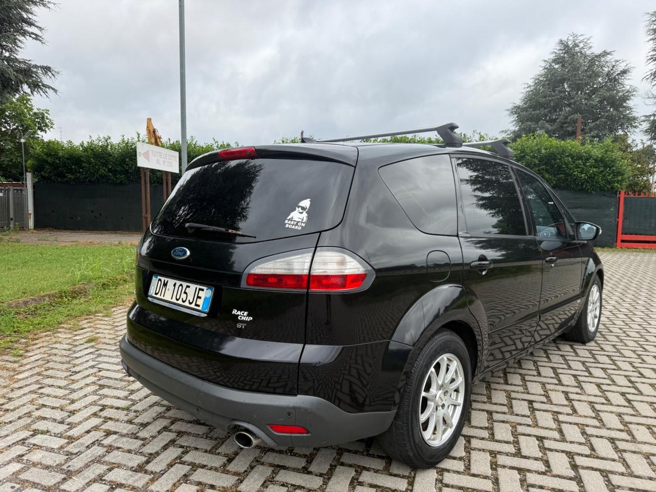 Ford S-Max 2.5 220CV Titanium