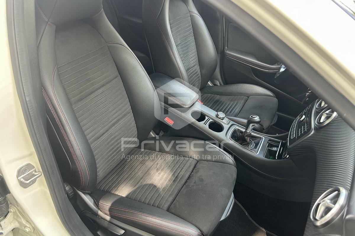 MERCEDES A 200 d Premium