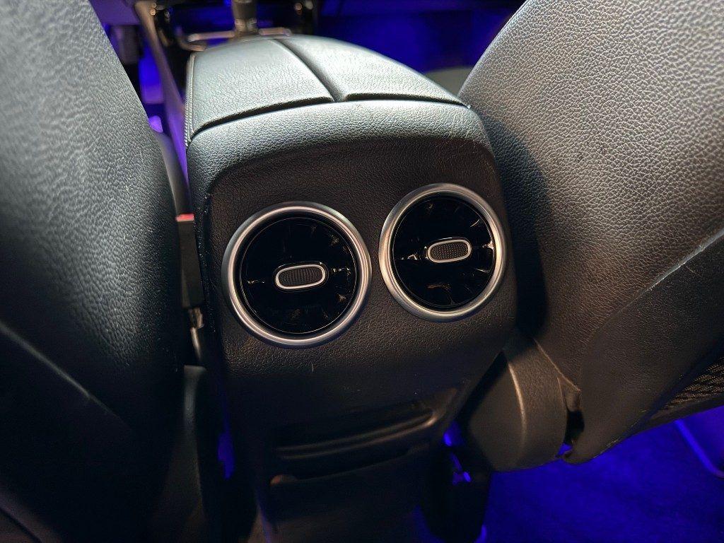 Mercedes-Benz B 180 d Sport Plus Cockpit Night led Full Opt