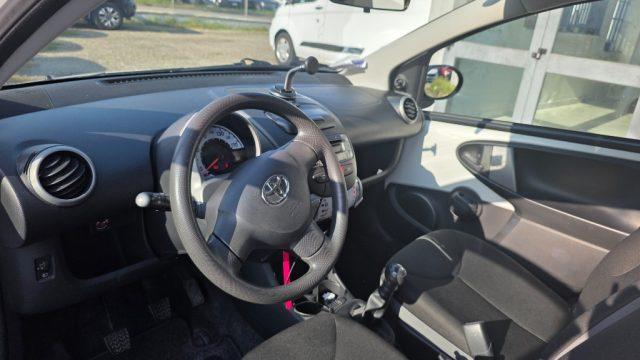 TOYOTA Aygo 1.0 12V VVT-i 5 porte Active Connect