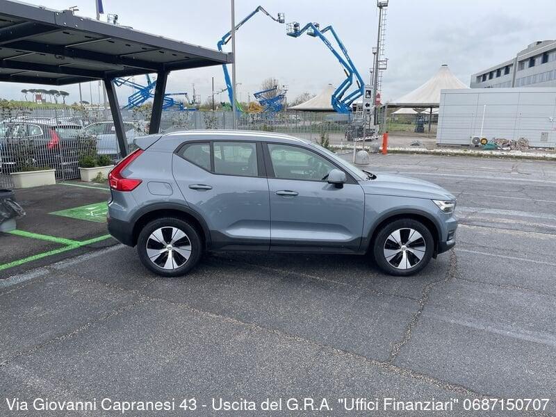 Volvo XC40 T3 Geartronic Momentum Pro