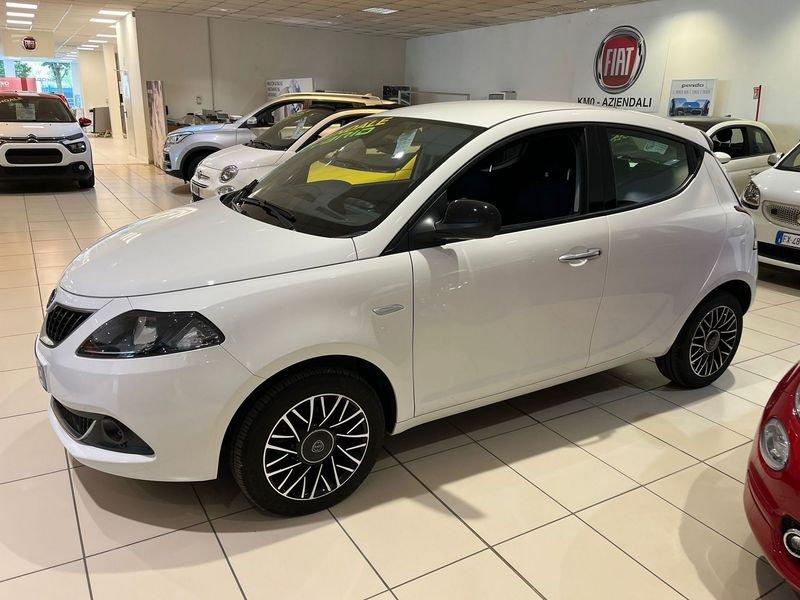 Lancia Ypsilon Ypsilon 1.0 FireFly 5 porte S&S Hybrid Platino