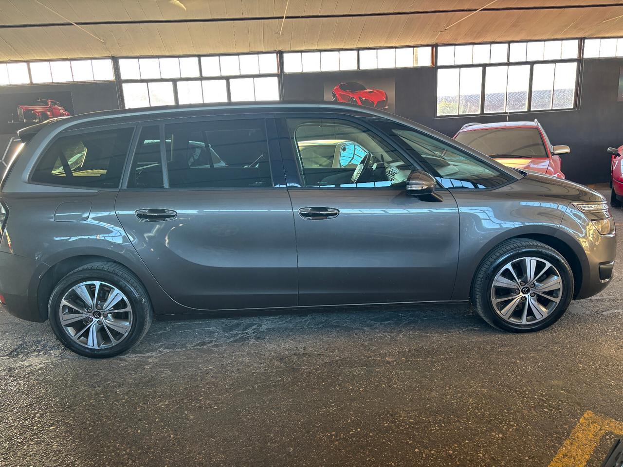 Citroen Grand C4 Picasso 1.6 BlueHDi 120 S&S EAT6 EXCLUSIVE