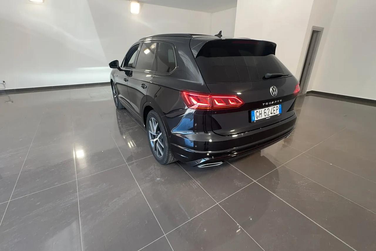 Volkswagen Touareg 3.0 V6 TDI SCR Elegance
