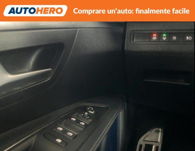 PEUGEOT 3008 Hybrid4 300 e-EAT8 GT Pack