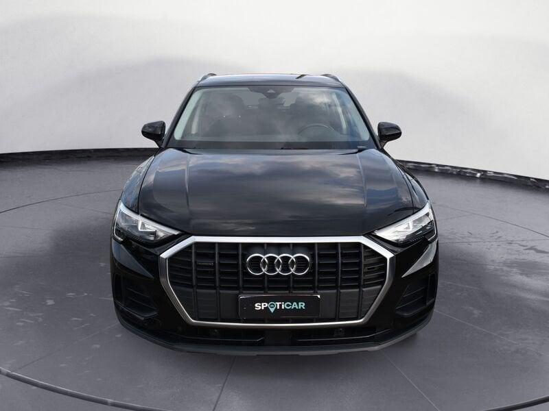Audi Q3 35 TDI quattro S tronic Business