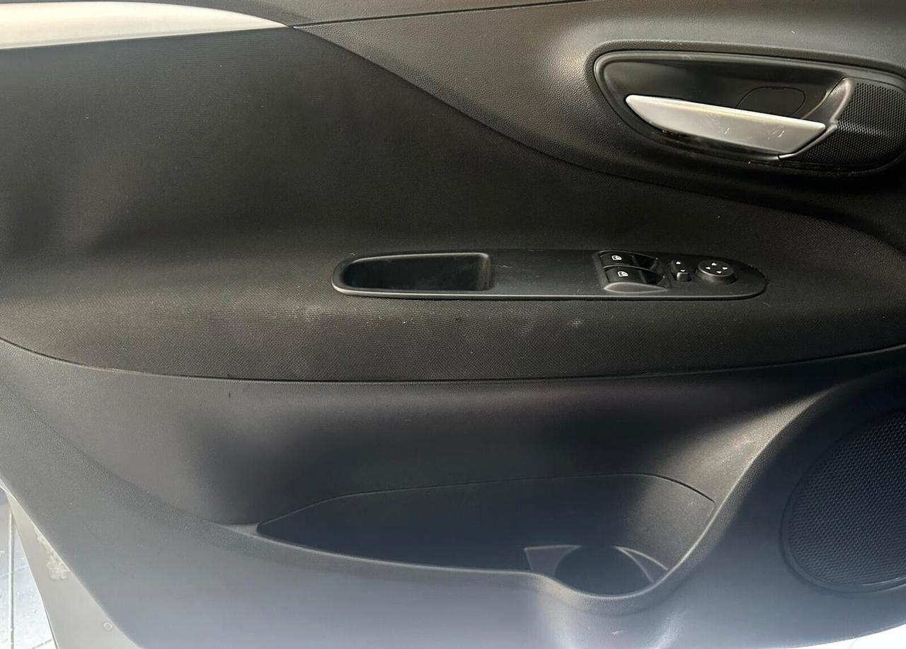 Fiat Punto 1.3 MJT II 75 CV 5 porte Lounge