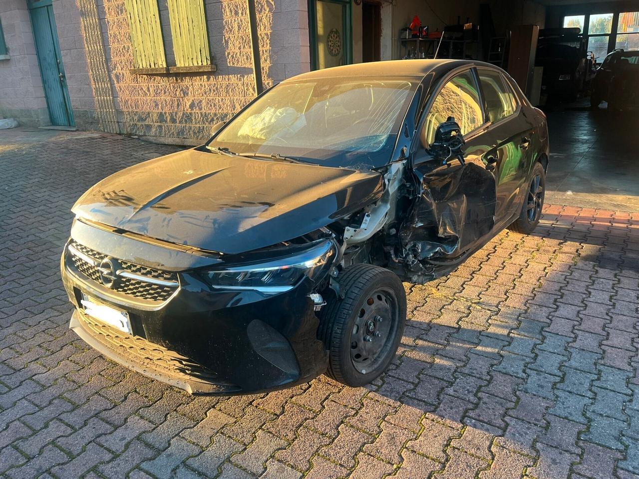 Opel Corsa 1.2 Blitz Edition