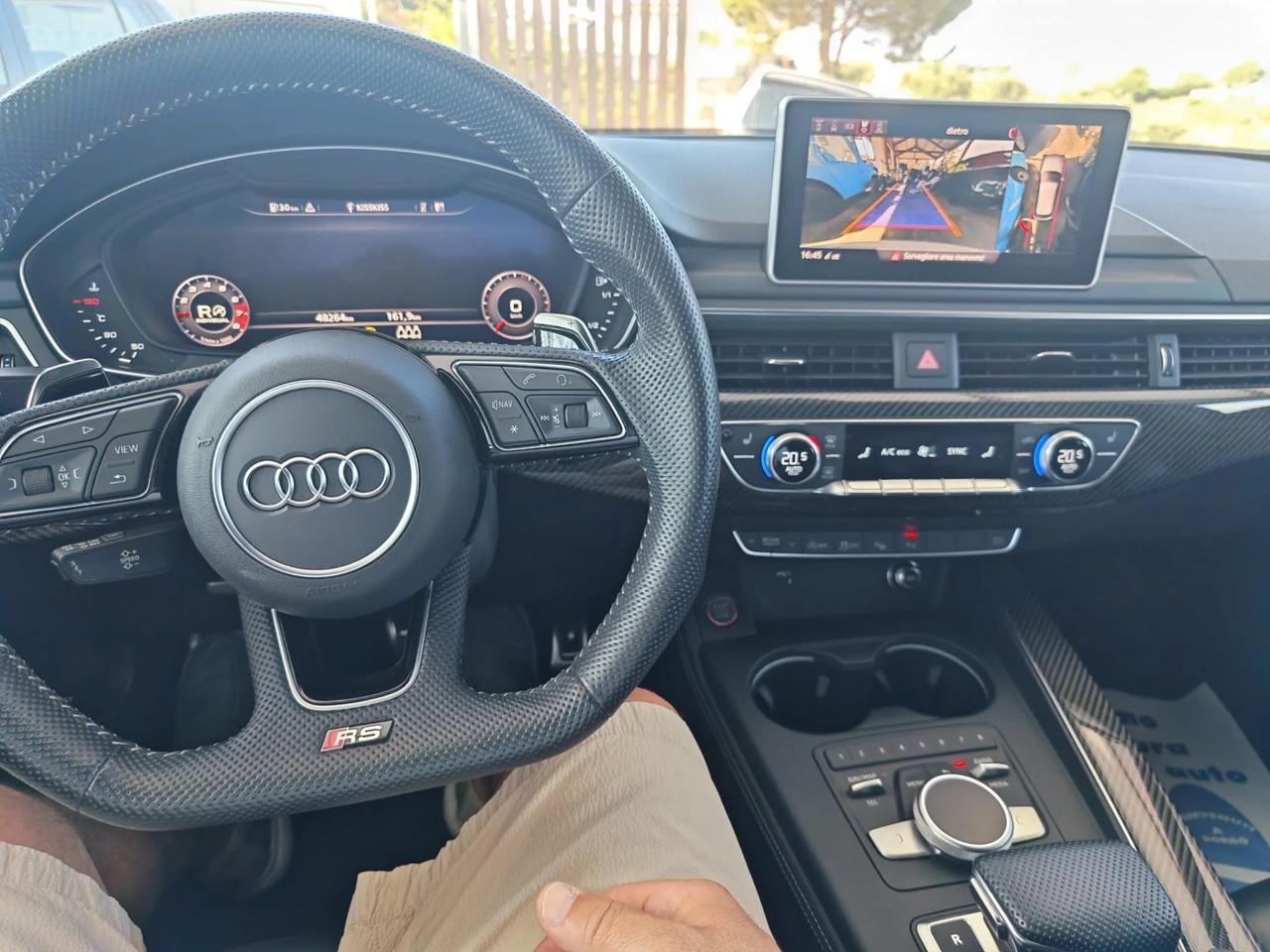 Audi RS4