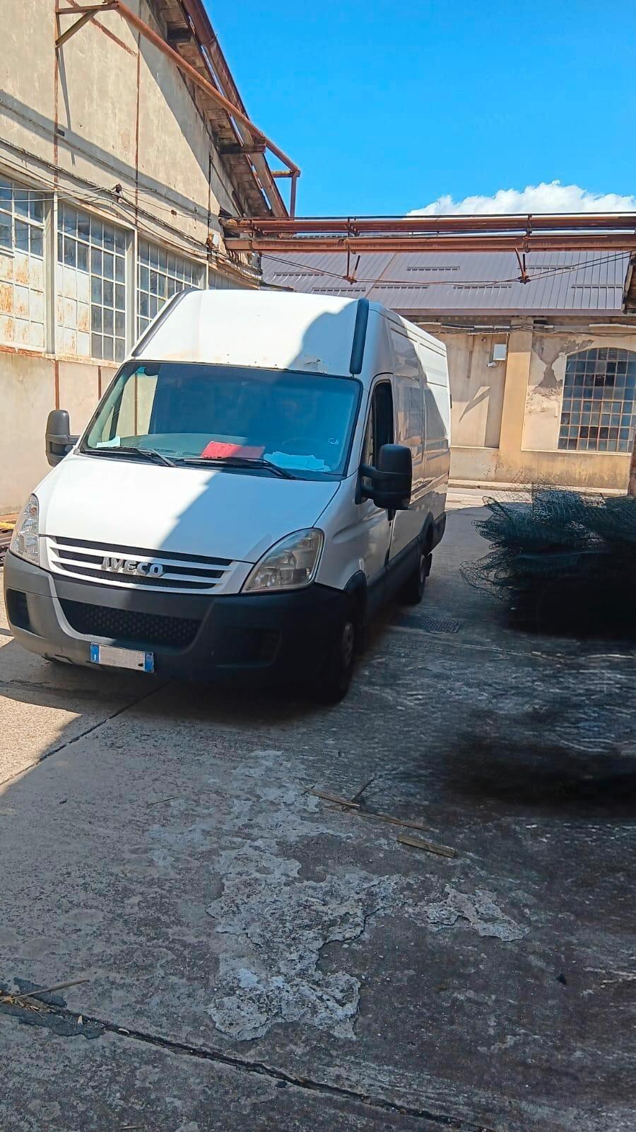 Iveco Daily 35C12V 2.3 Hpi PL-TA-RG Furg.