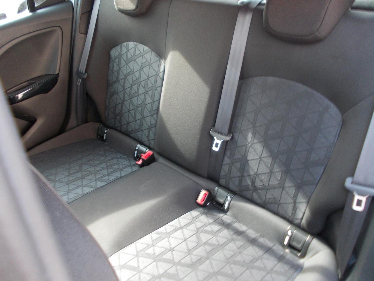 Opel Corsa 1.4 90CV GPL Tech 5 porte Black Edition-KM 74165