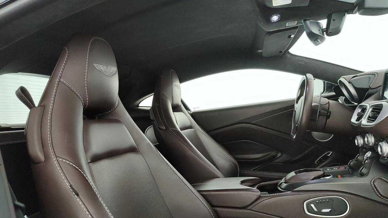 ASTON MARTIN Vantage Coupe 4.0 V8