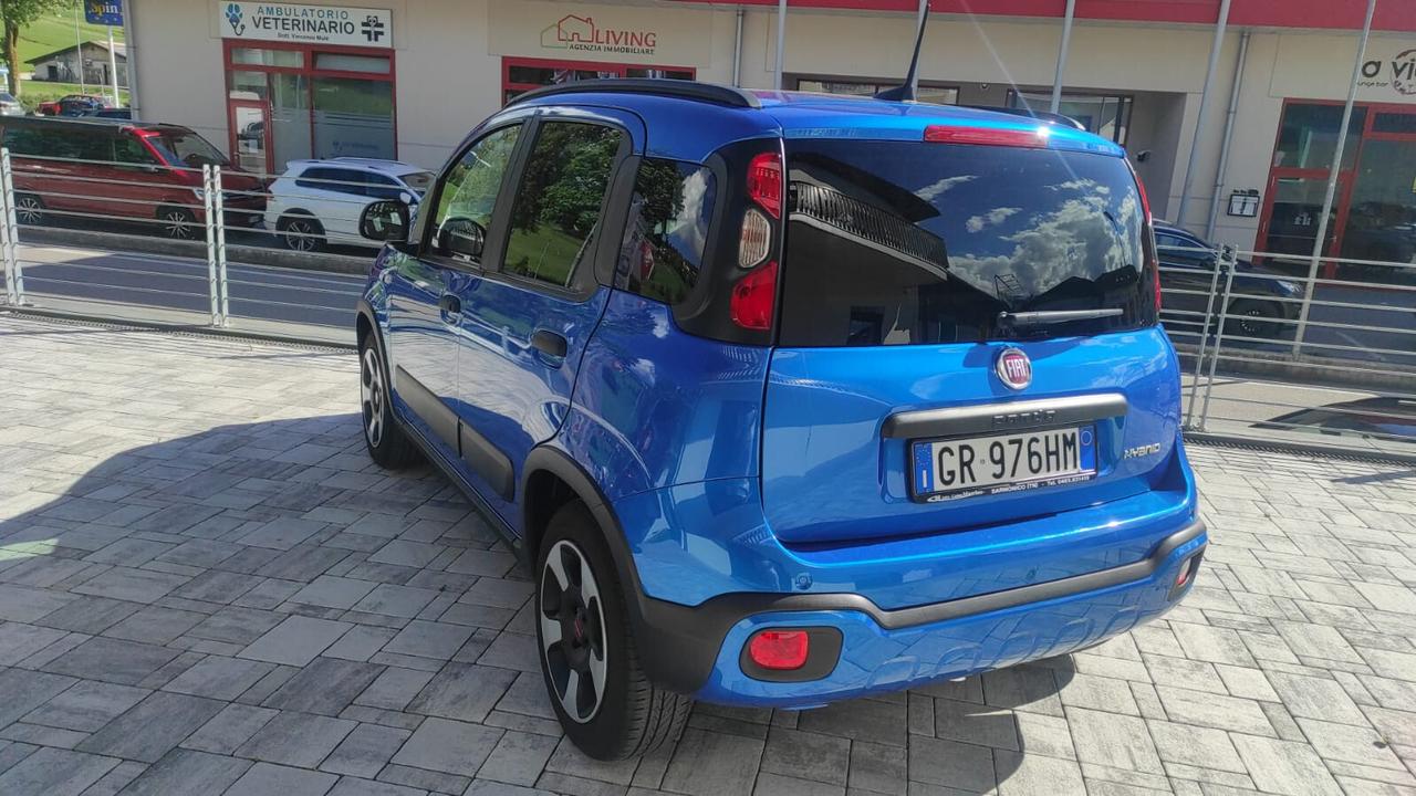 FIAT PANDA CITY CROSS 1.0 IBRIDA 70CV BLU ITALIA
