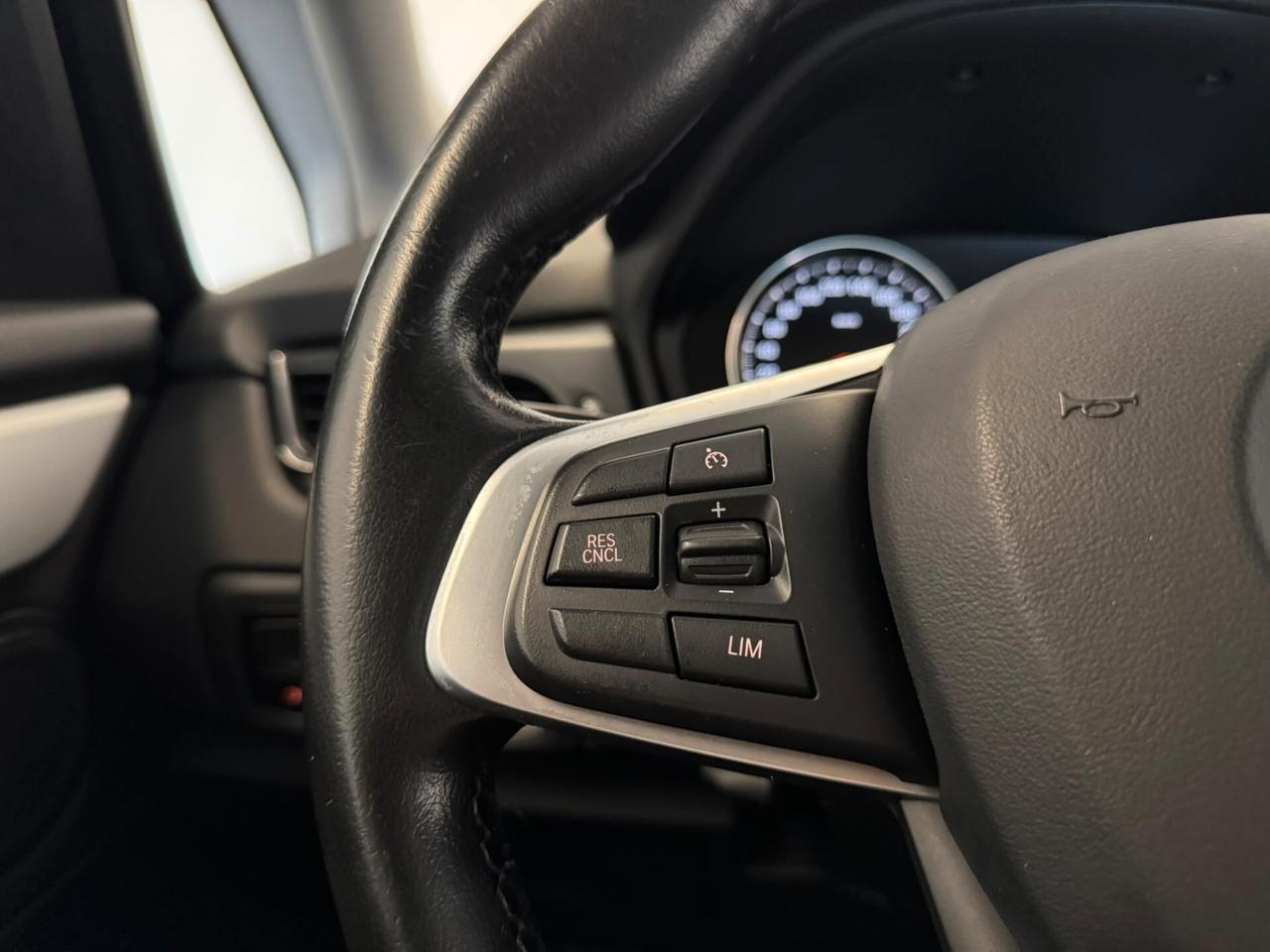 Bmw 2er Active Tourer 225xe iPerformance Business aut.
