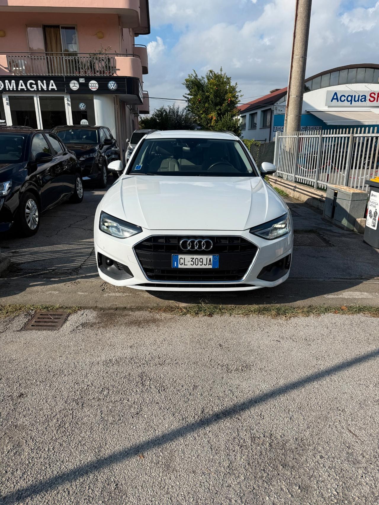 Audi A4 35 TDI/163 CV S tronic line edition
