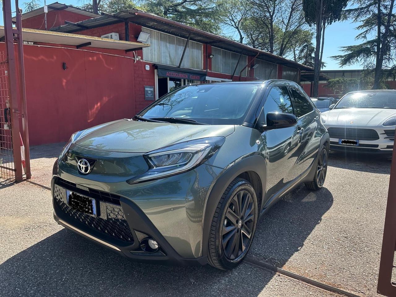 Toyota Aygo X Aygo X 1.0 VVT-i 72 CV 5p. Undercover S-CVT