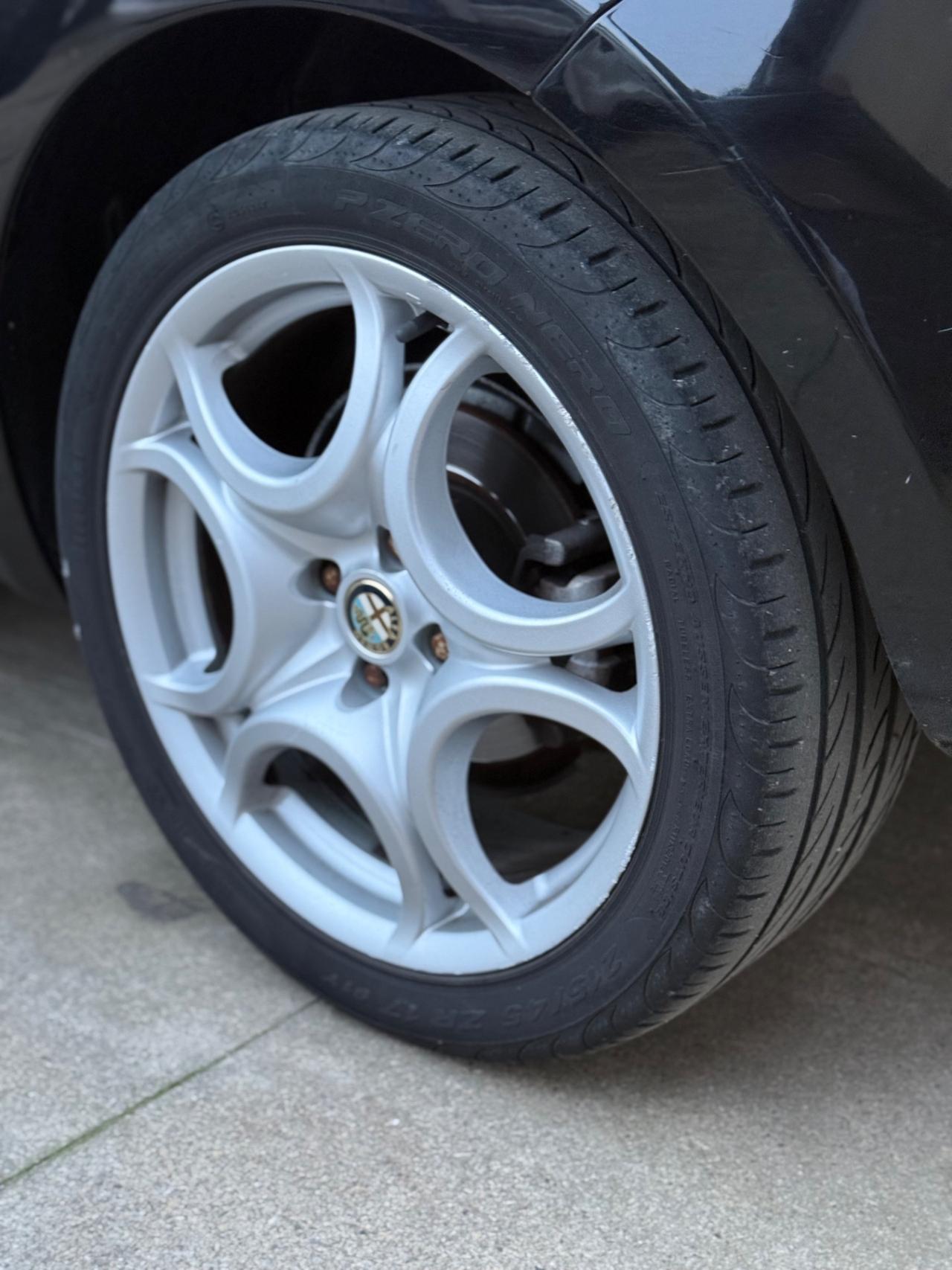 Alfa Romeo MiTo 1.4 T 120 CV GPL Distinctive Sport Pack