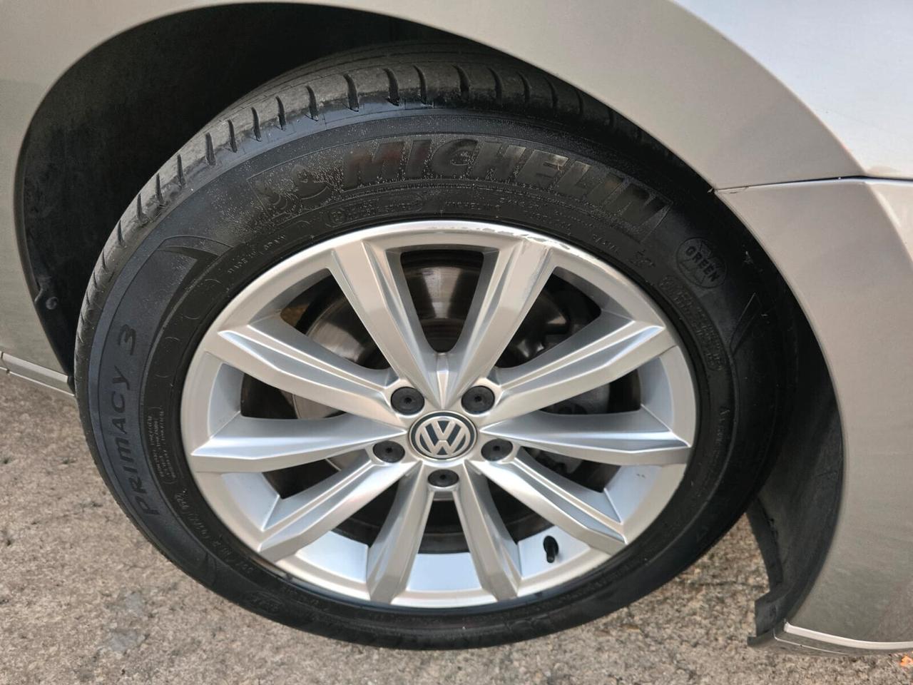 Volkswagen Passat Variant 2.0 TDI DSG Business BlueMotion Tech