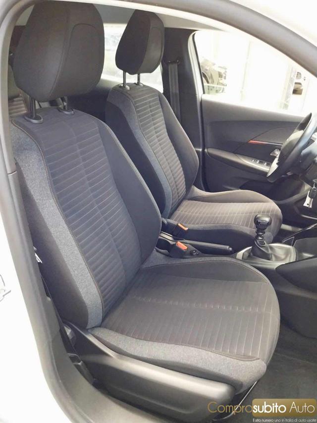 PEUGEOT 2008 BlueHDi 110 S&S Allure