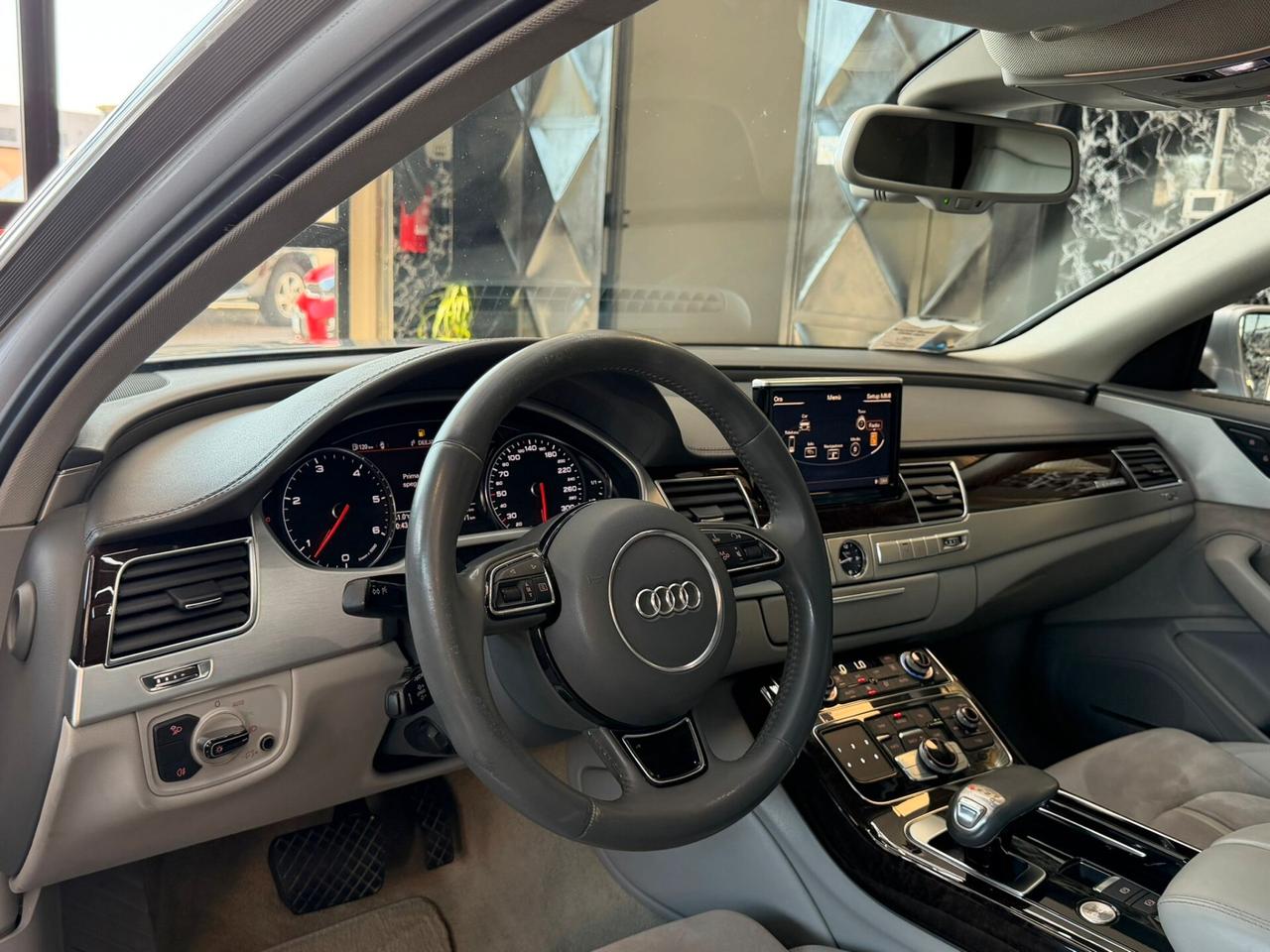 Audi A8 L 3.0 TDI 250 CV clean diesel quattro tiptronic