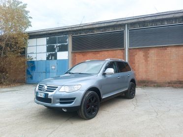 Volkswagen Touareg 2.5 R5 TDI DPF tiptronic Exclusive