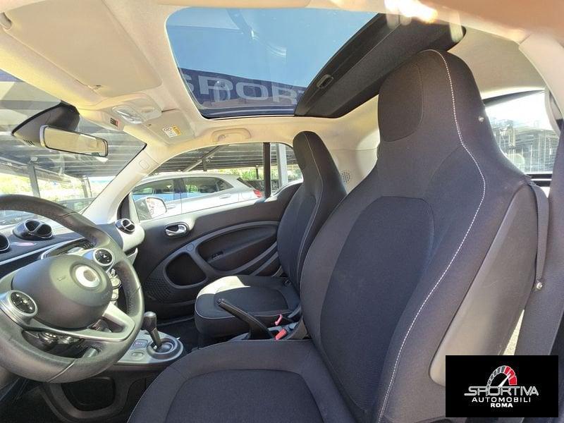 smart fortwo AUTOMATICA TETTO UNIPRO!