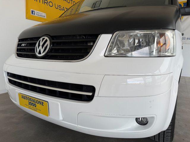 VOLKSWAGEN Multivan 2.5 TDI/130CV Trendline