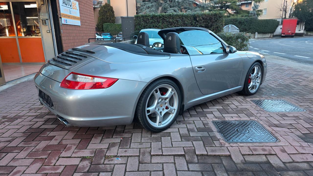 Porsche 911 Carrera S Cabriolet