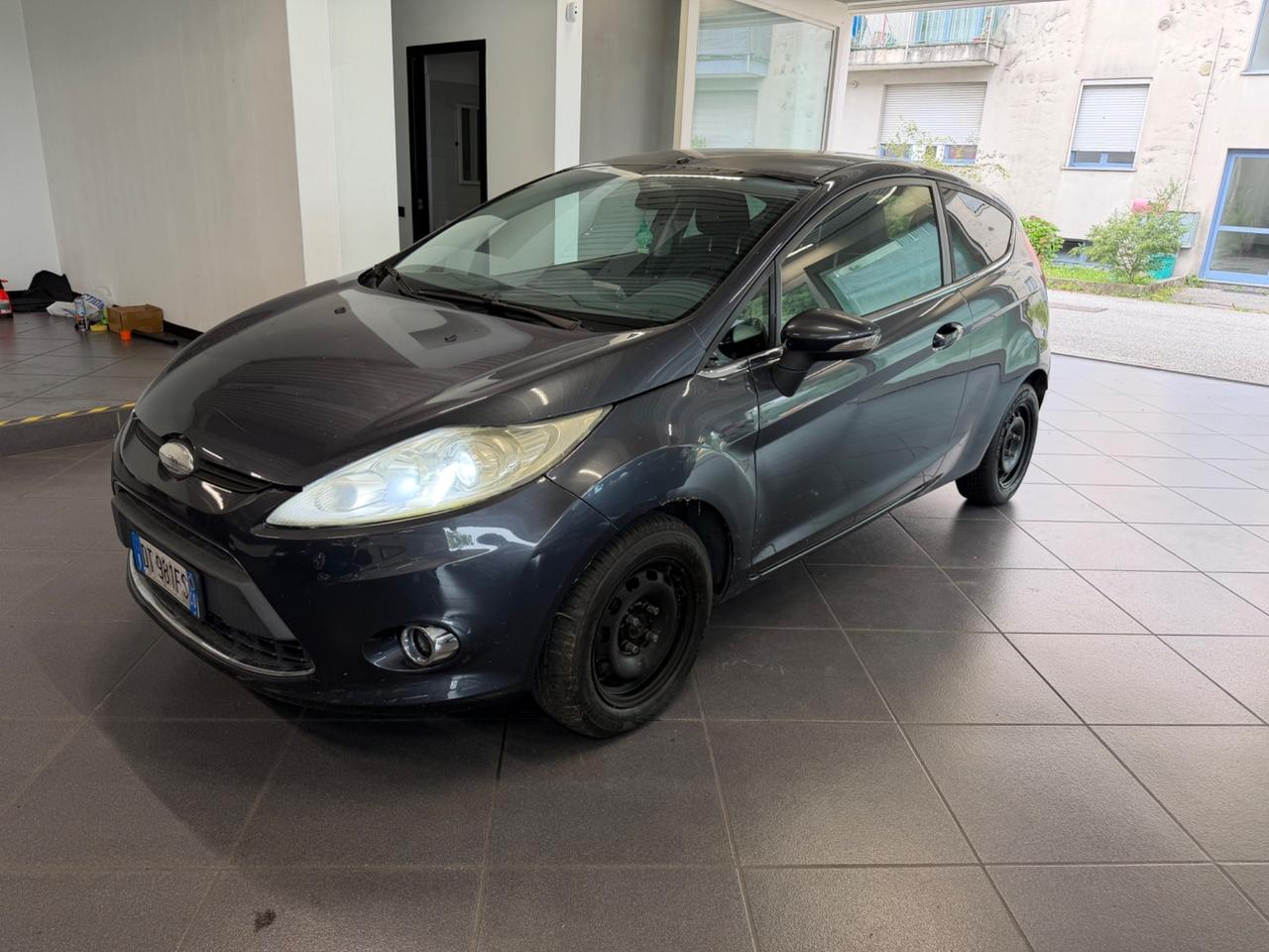 Ford Fiesta 1.2 82CV 3 porte Titanium