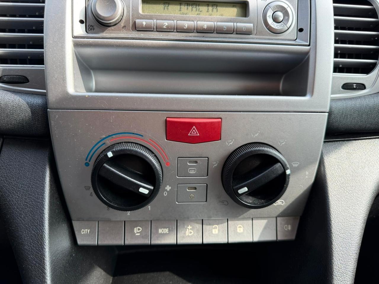 Lancia Ypsilon 1.2 Oro UNICO PROPRIETARIO