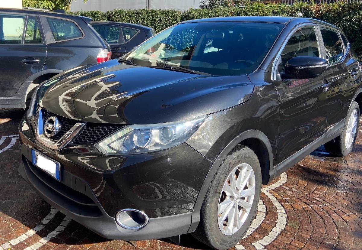 NISSAN Qashqai 1.6 dCi 4WD Tekna