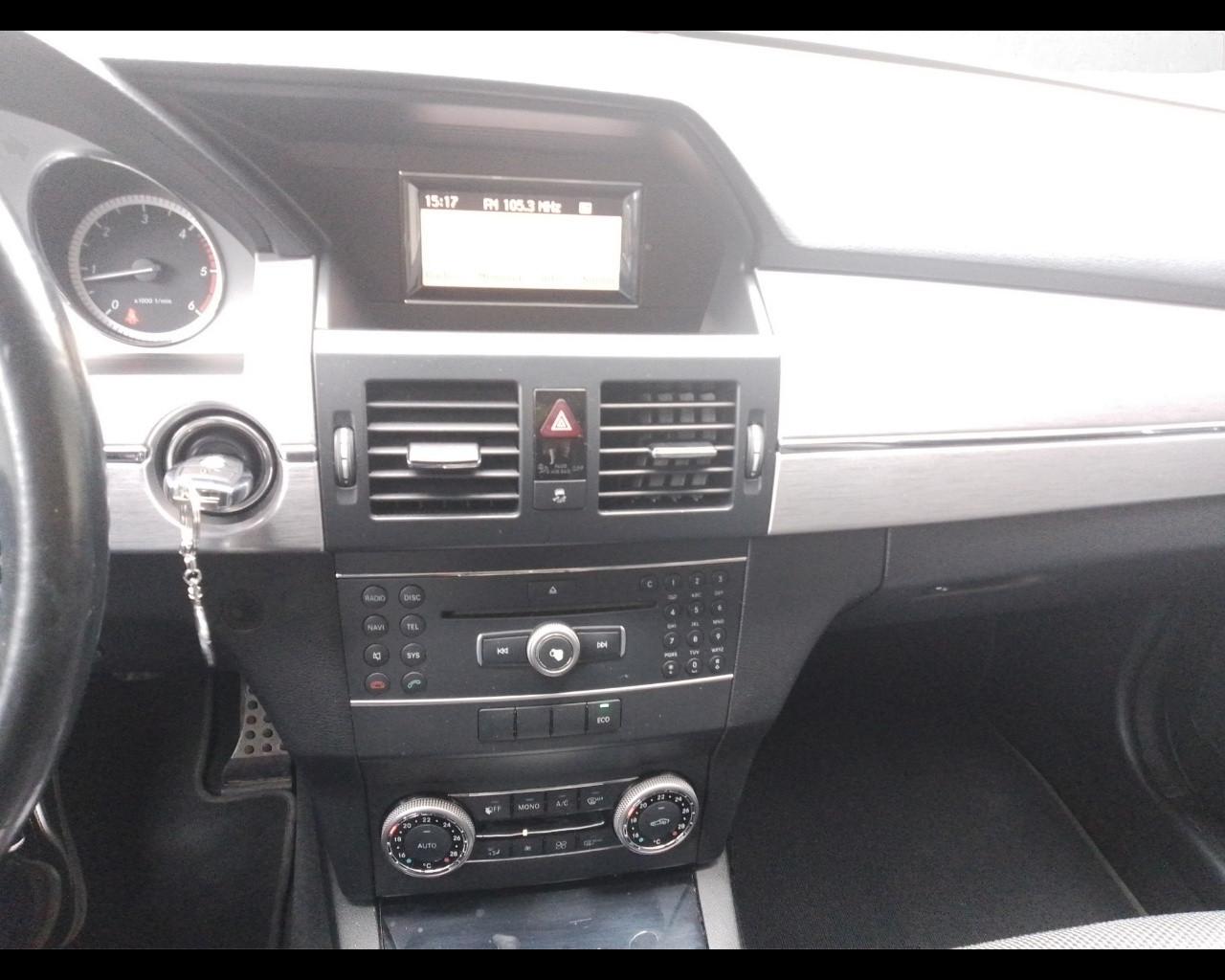 Mercedes-Benz Classe GLK (X204) - GLK 200 CDI 2WD BlueEFFICIENCY Sport