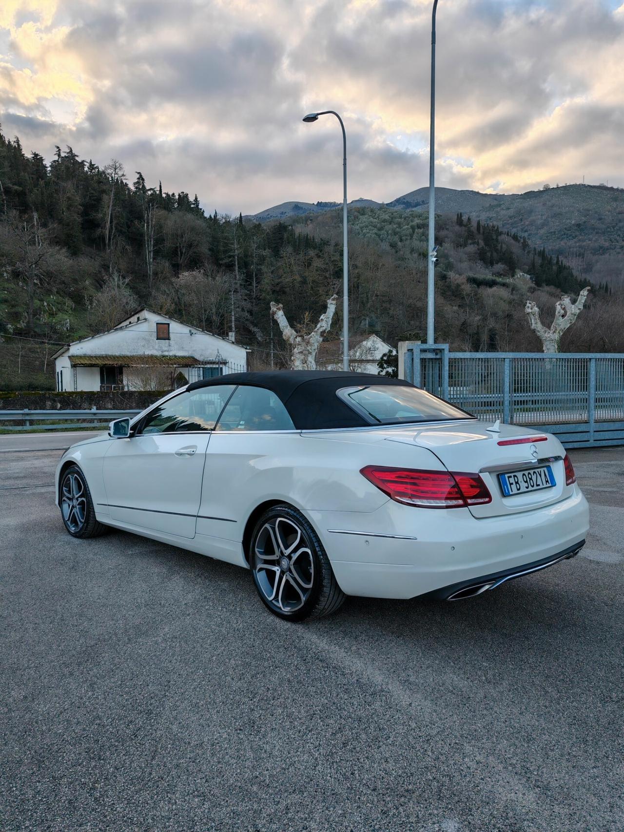 Mercedes-benz E 250 BlueTEC Cabrio Premium