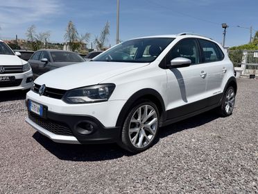 VOLKSWAGEN Polo Cross 1.4 TDI DSG BlueMotion Tech.