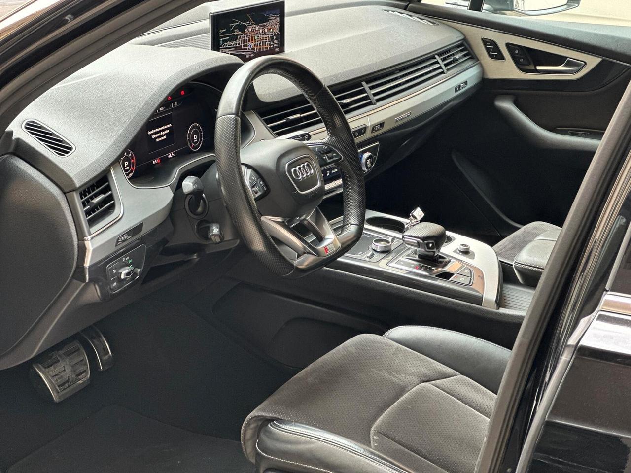 Audi Q7 3.0 272 CV quattro tiptronic S Line *FULL*