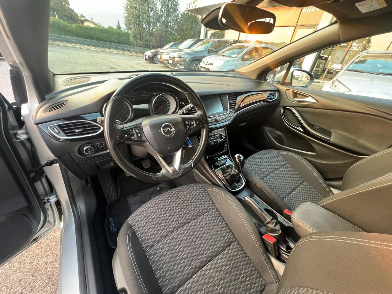 Opel Astra 1.4 Ecotec 5 porte Dynamic *UNIPRO* NEOPATENTATI*