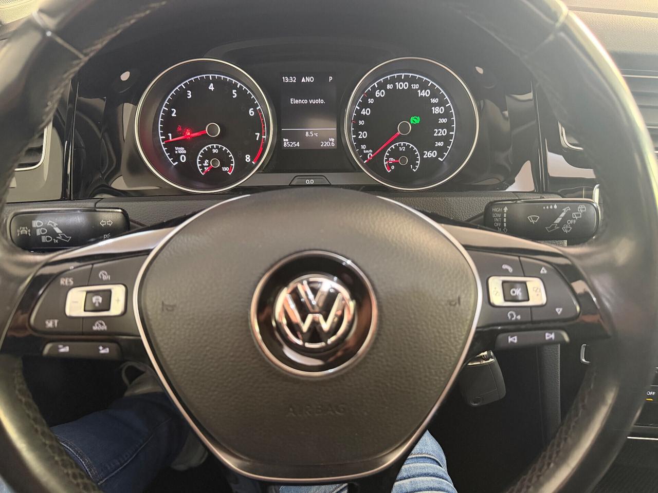 Volkswagen Golf 1.4 TSI DSG 5p.*TETTO*NAVI*SENSORI Highline BlueMotion Technology