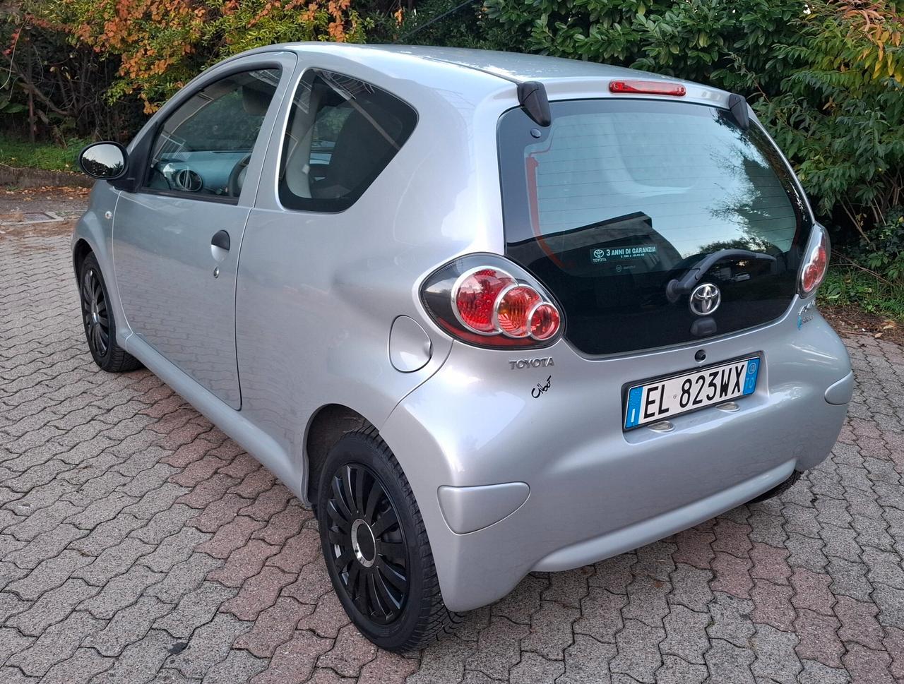 Toyota Aygo 1.0 12V VVT-i 3 porte Now Connect