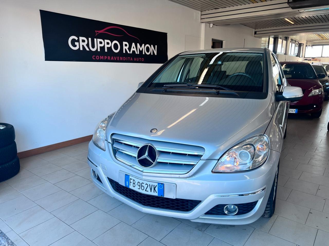 Mercedes-benz B 180 2.0 cdi Premium