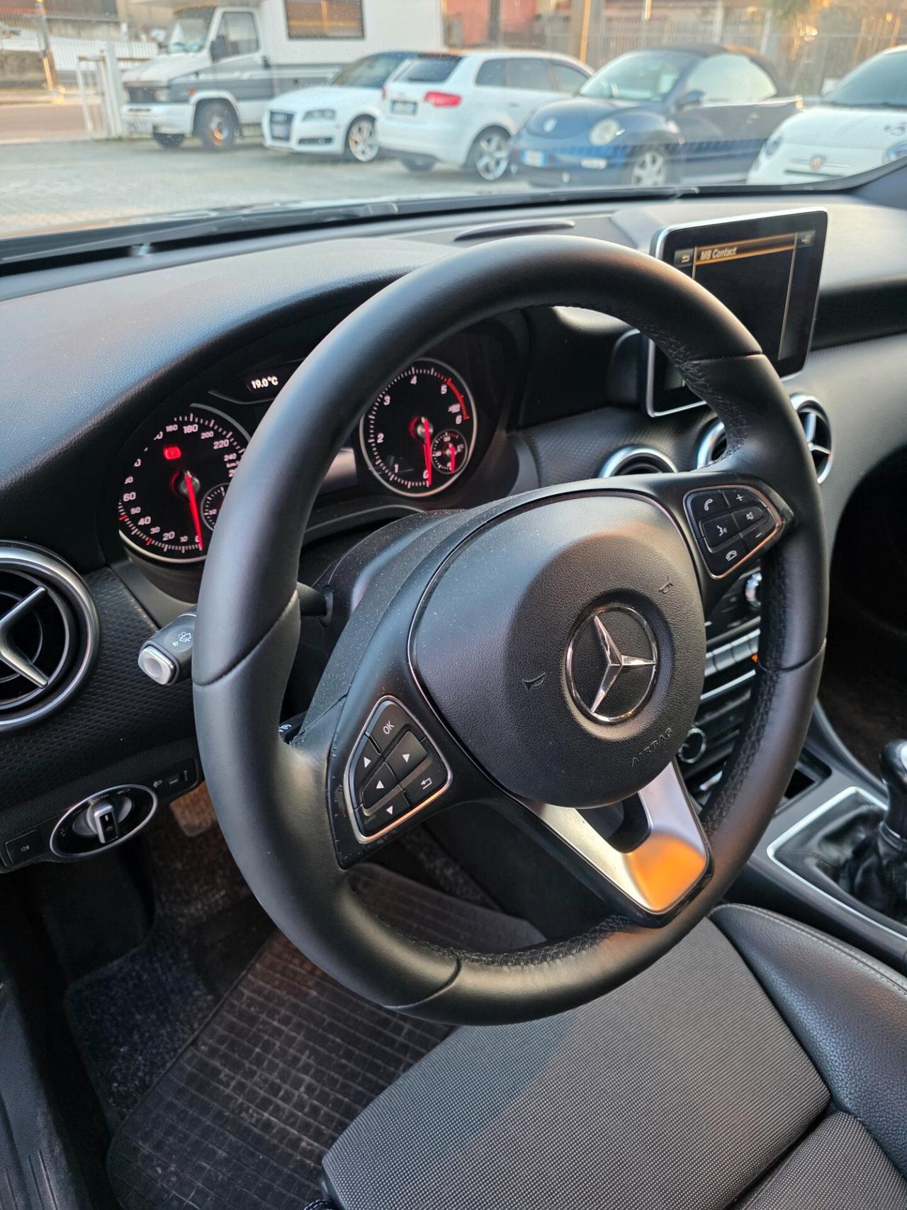 Mercedes-benz A 180 d Executive