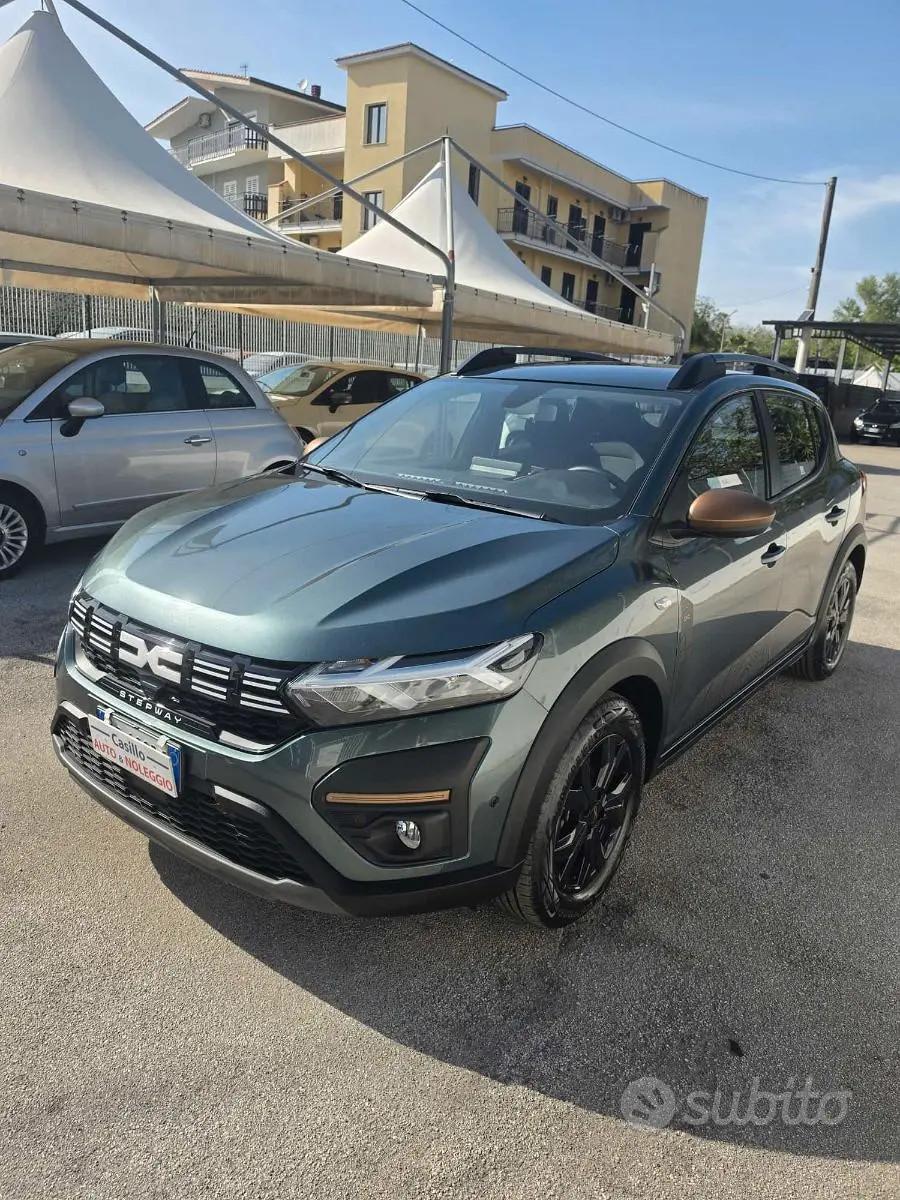 Dacia Sandero Stepway benzina 2024 - 8.000 km
