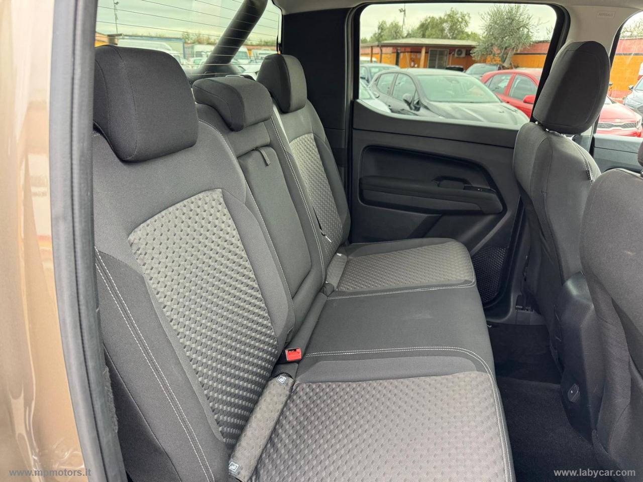 VOLKSWAGEN AMAROK LIFE 2.0 TDI 205CV 4MOTION AUTOMATICO